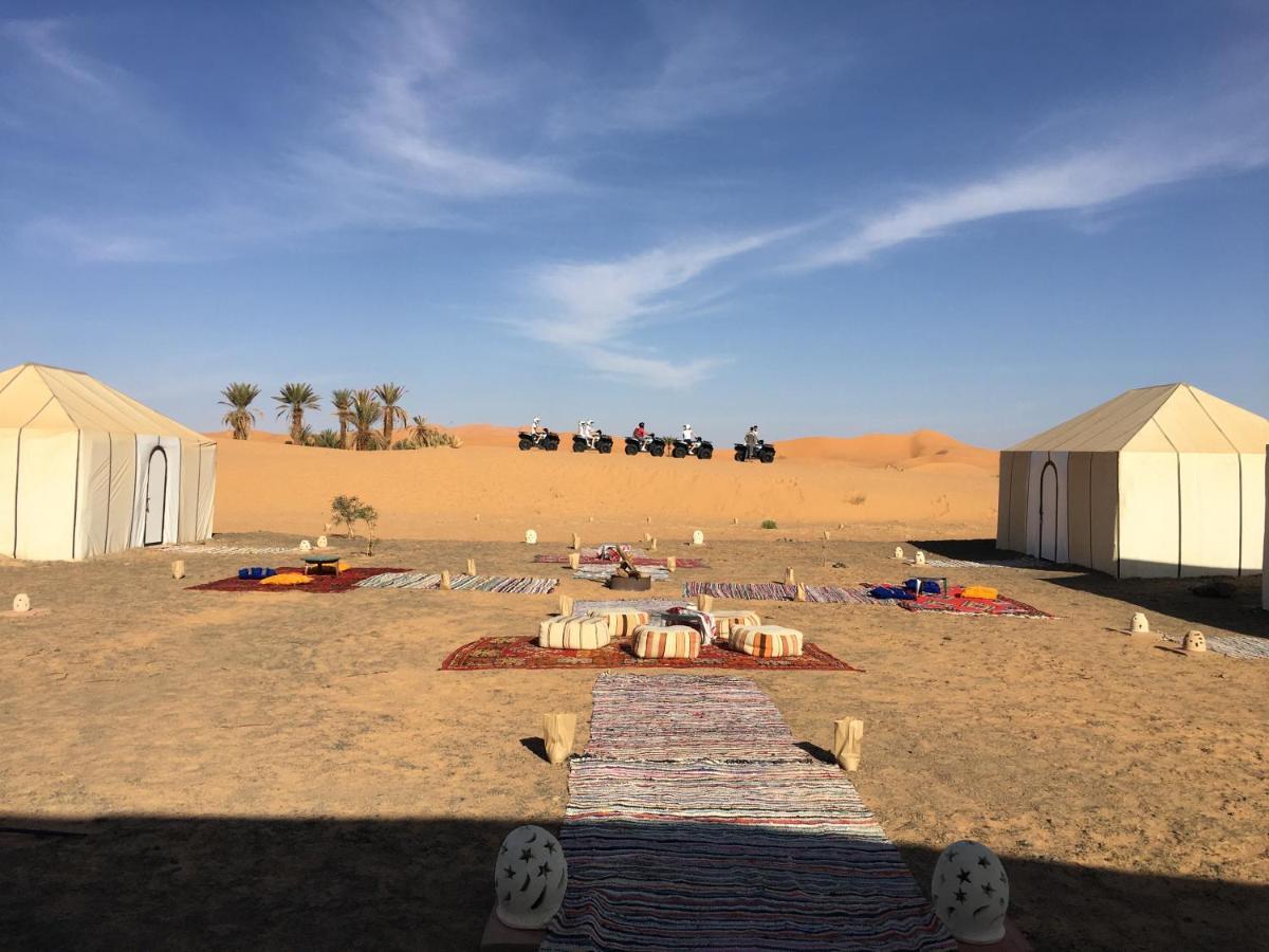 Sahara Camp Hotel Adrouine Exterior foto